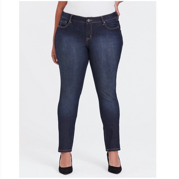 torrid Denim - Torrid Curvy Skinny Jean